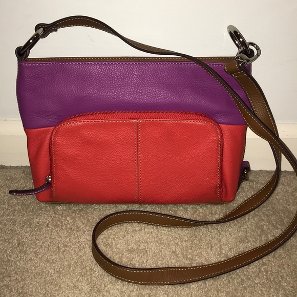 Tignanello Handbags - Res and fuchsia small crossbody!
